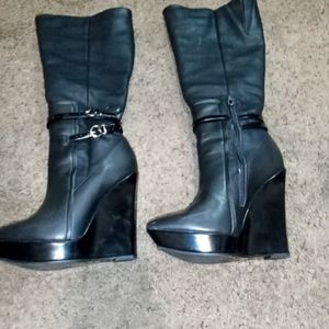 Beautiful Black leather thigh high platform boots size 7.5 US